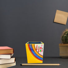 Load image into Gallery viewer, Warli Art Painted Pen Stand