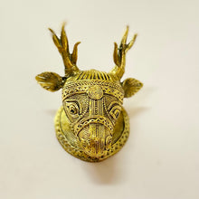 Load image into Gallery viewer, Dhokra deer mask wall hanging