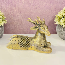 Load image into Gallery viewer, Dhokra metal craft sitting Deer