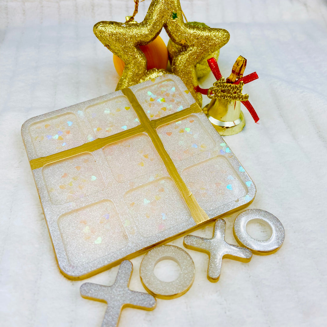 Christmas Gift : Tic-Tac-Toe Hearts